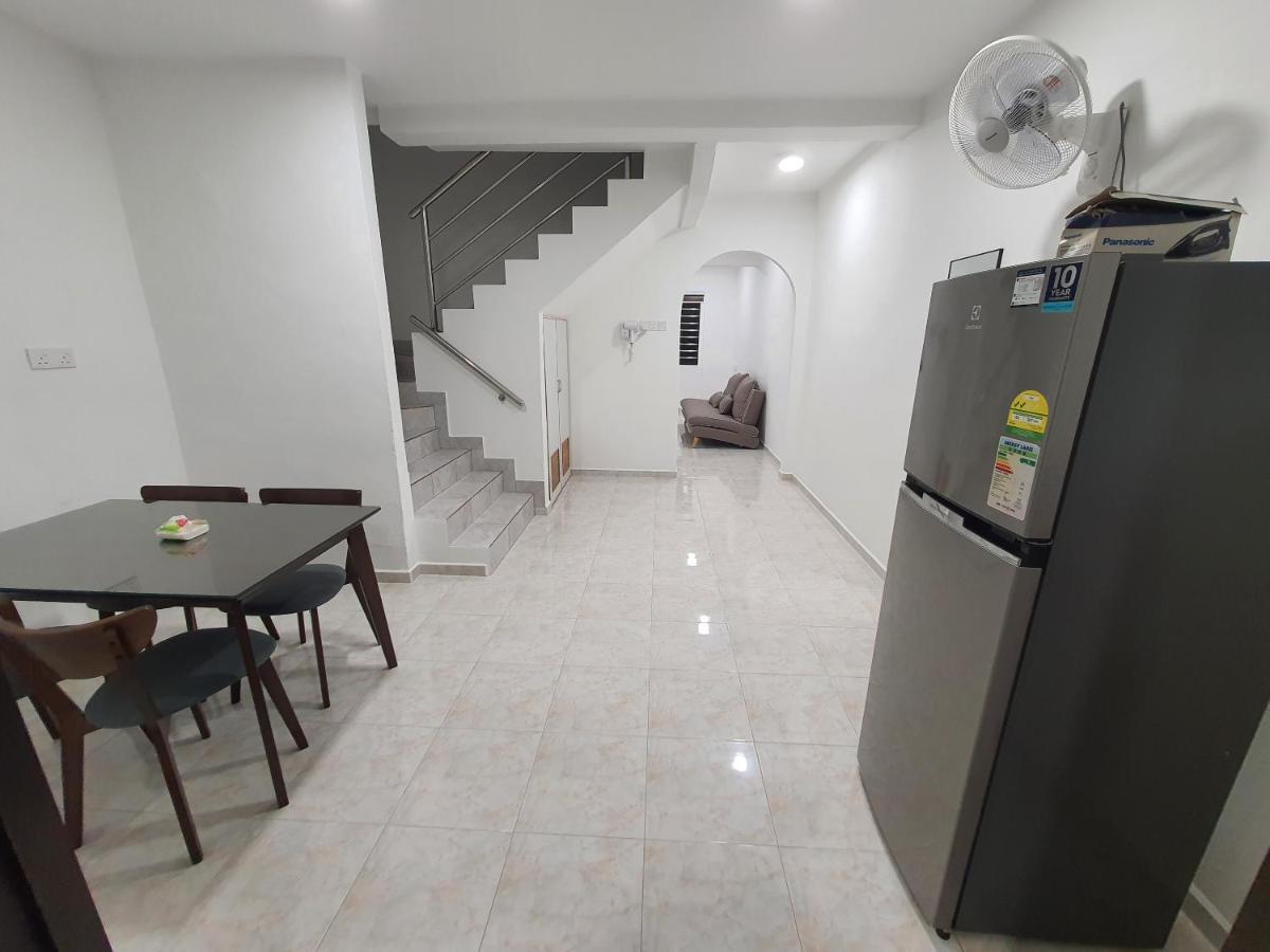 Voon 2 Bedroom Homestay Mersing Εξωτερικό φωτογραφία